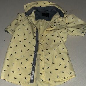 Kids Size 7X Yellow Short Sleeve Shirt with Dinosaur Print
